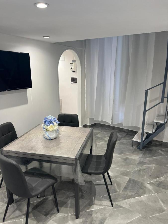 Casa Aurora Apartment Naples Exterior photo
